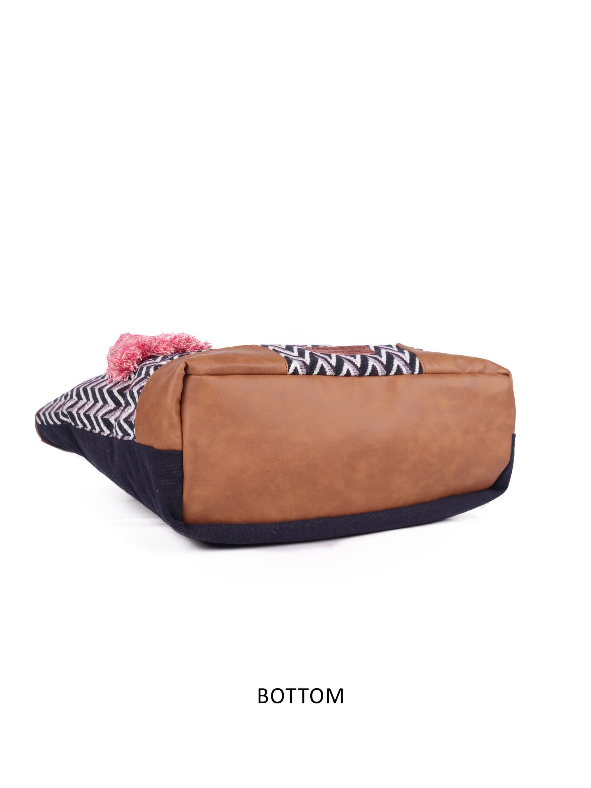 Γυναικεία Τσάντα Ώμου με Ζιγκ-Ζαγκ ASTD0389 - Image 4