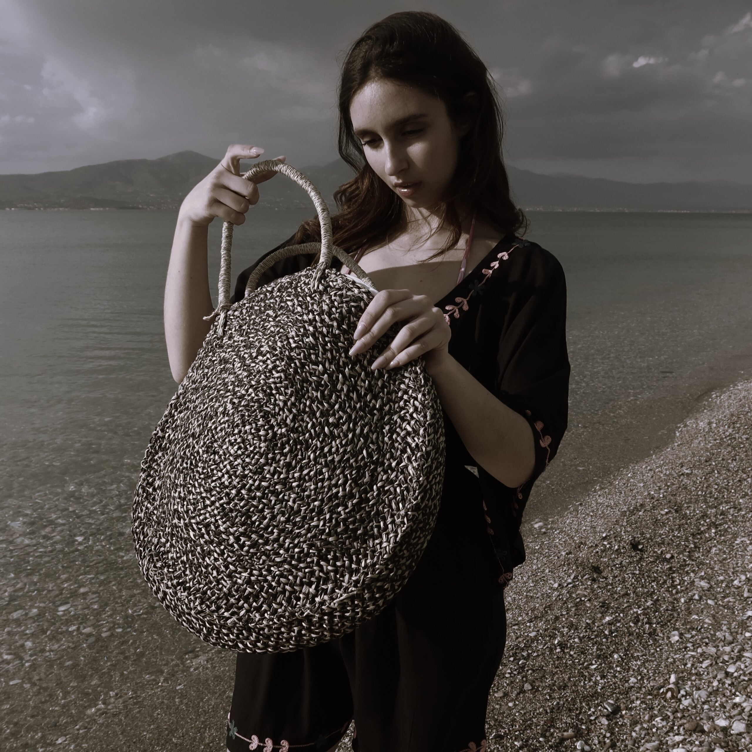 Στρογγυλή Χειροποίητη Τσάντα ΝΒΑ.003 - Image 2